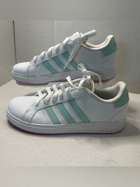GREAT SHAPE!! Adidas Youth Grand Court 2.0 Shoes - White/Teal/Pink - Size 5